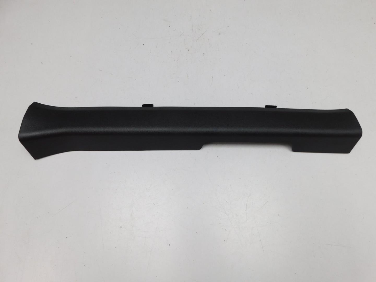 Накладка порога (внутренняя)