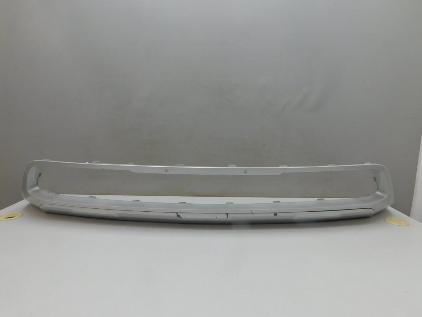 Накладка переднего бампера