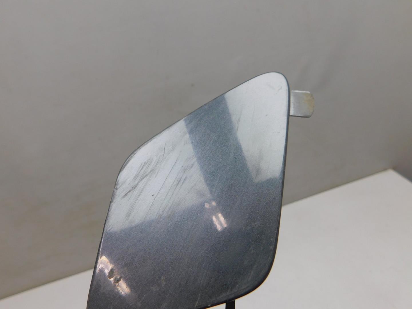 Заглушка буксировочного крюка