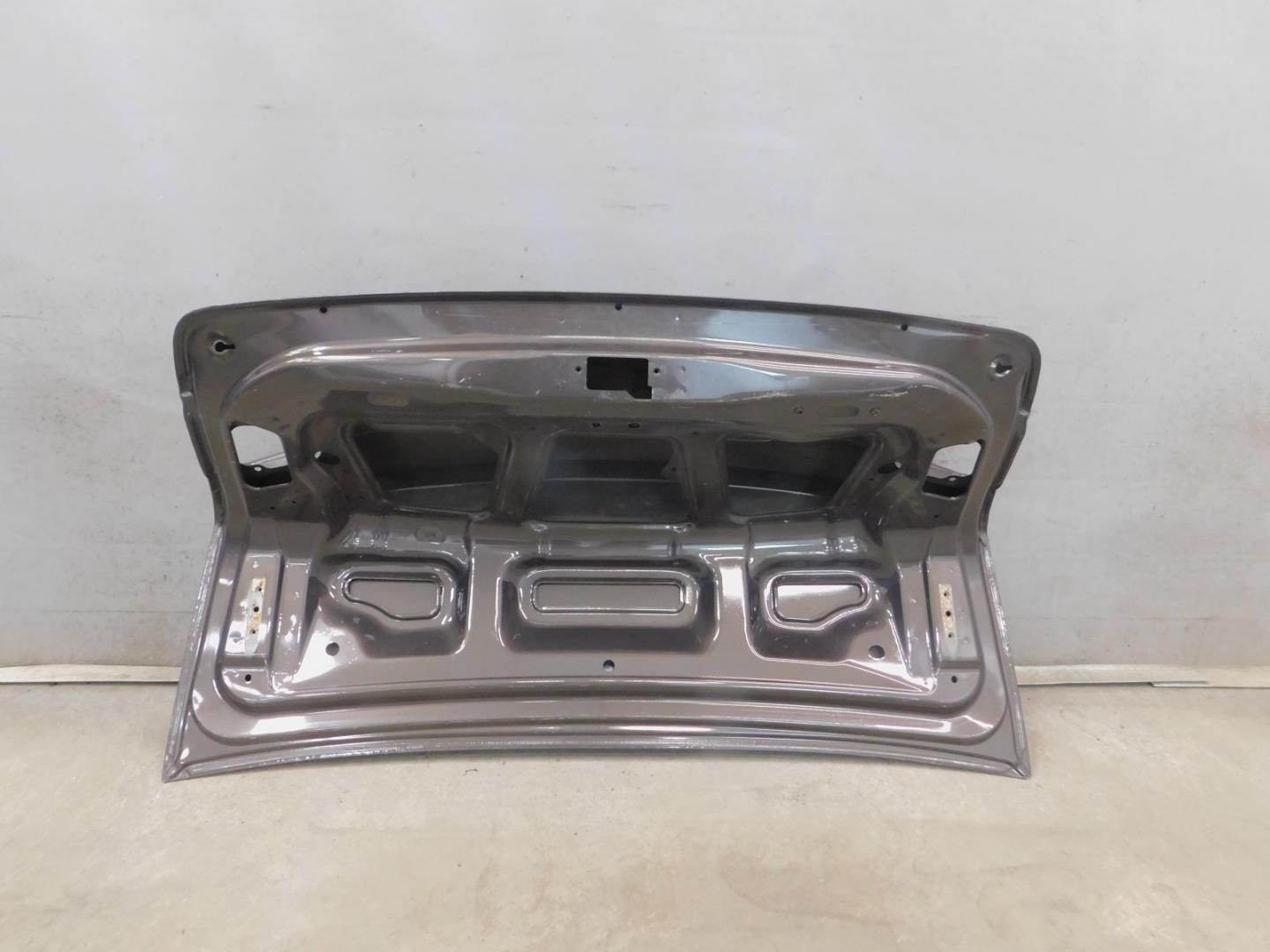 Крышка багажника