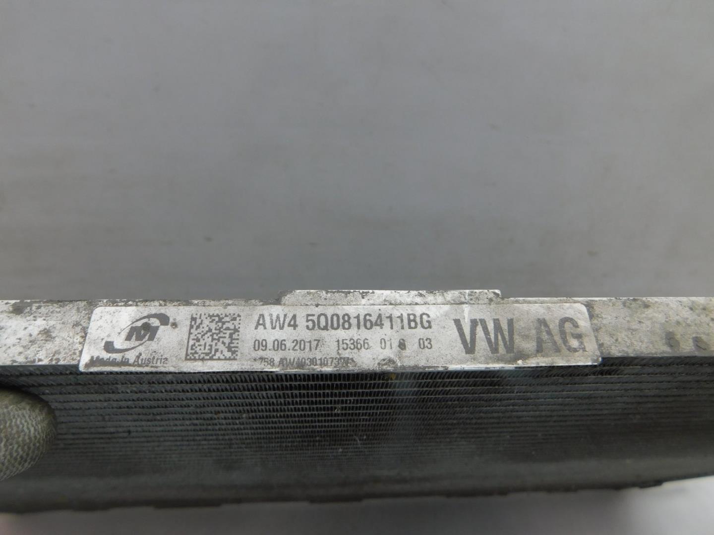 Радиатор кондиционера / конденсер