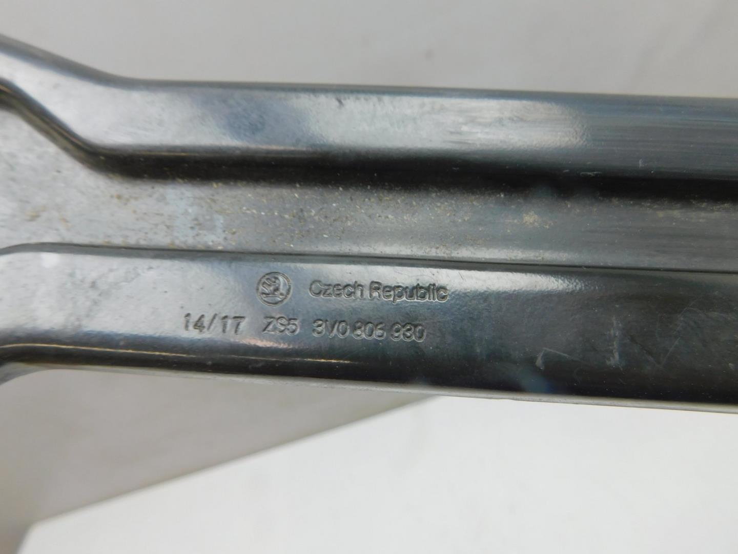 Панель передняя (телевизор)