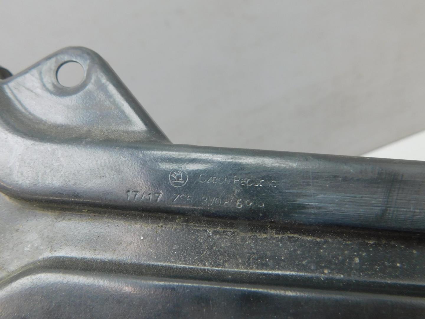 Панель передняя (телевизор)