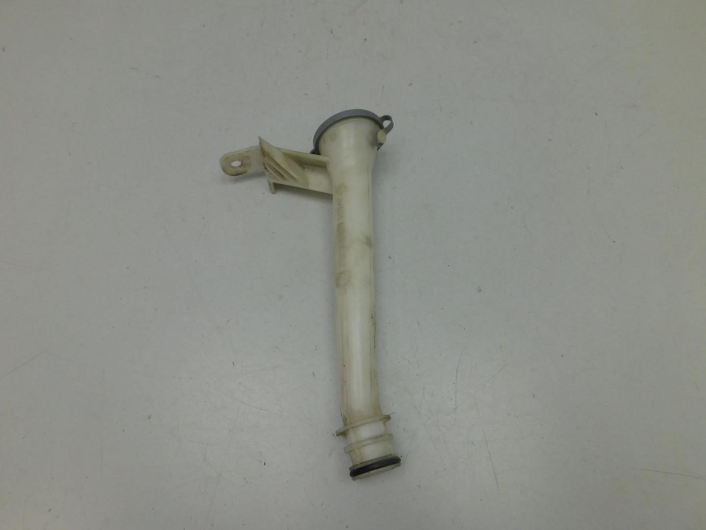 Бачок омывателя лобового стекла