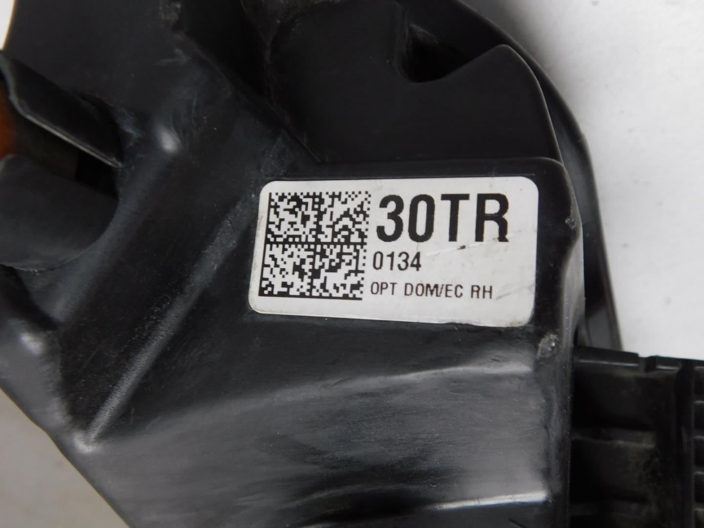 Габарит передний правый