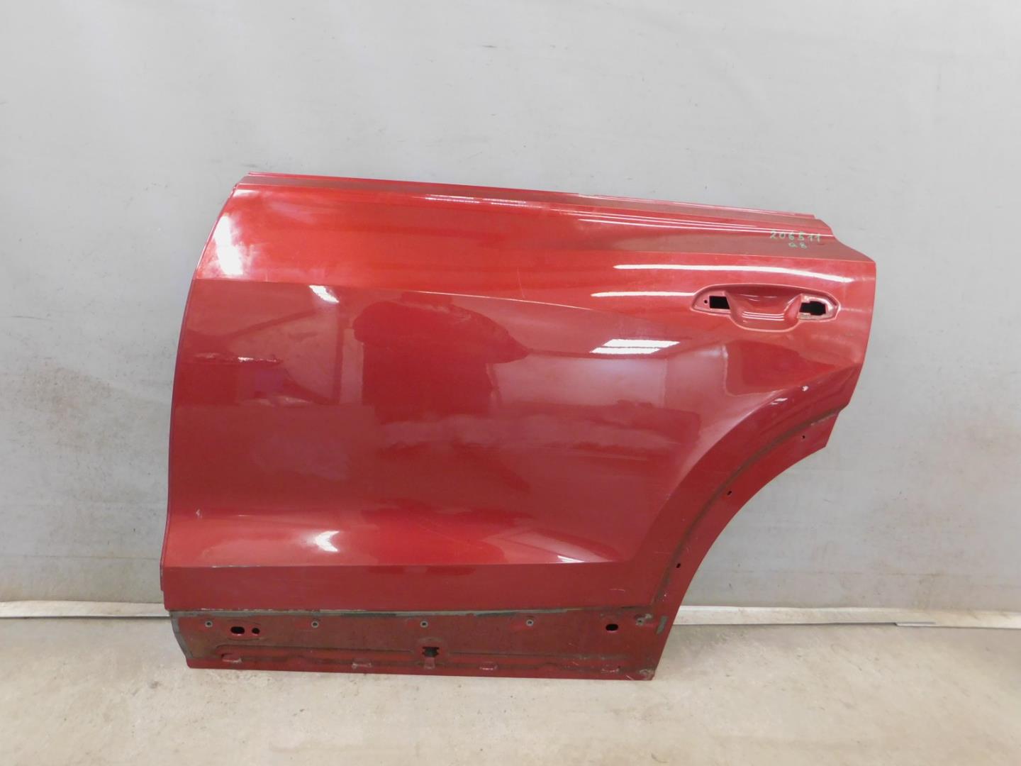 Дверь задняя левая