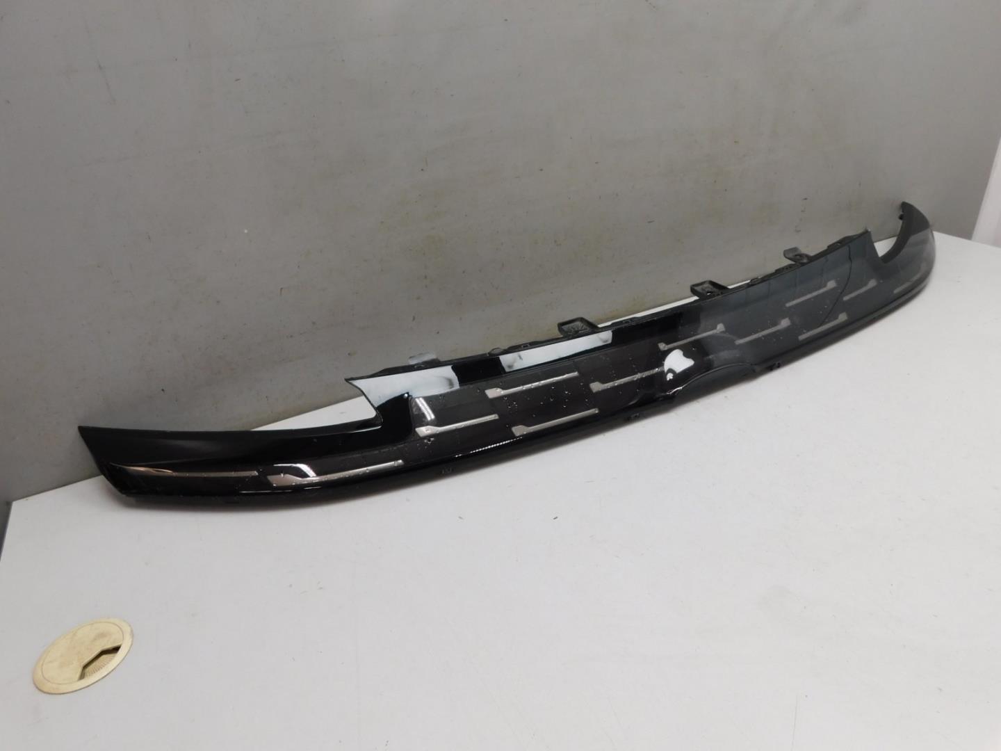 Накладка на решетку радиатора