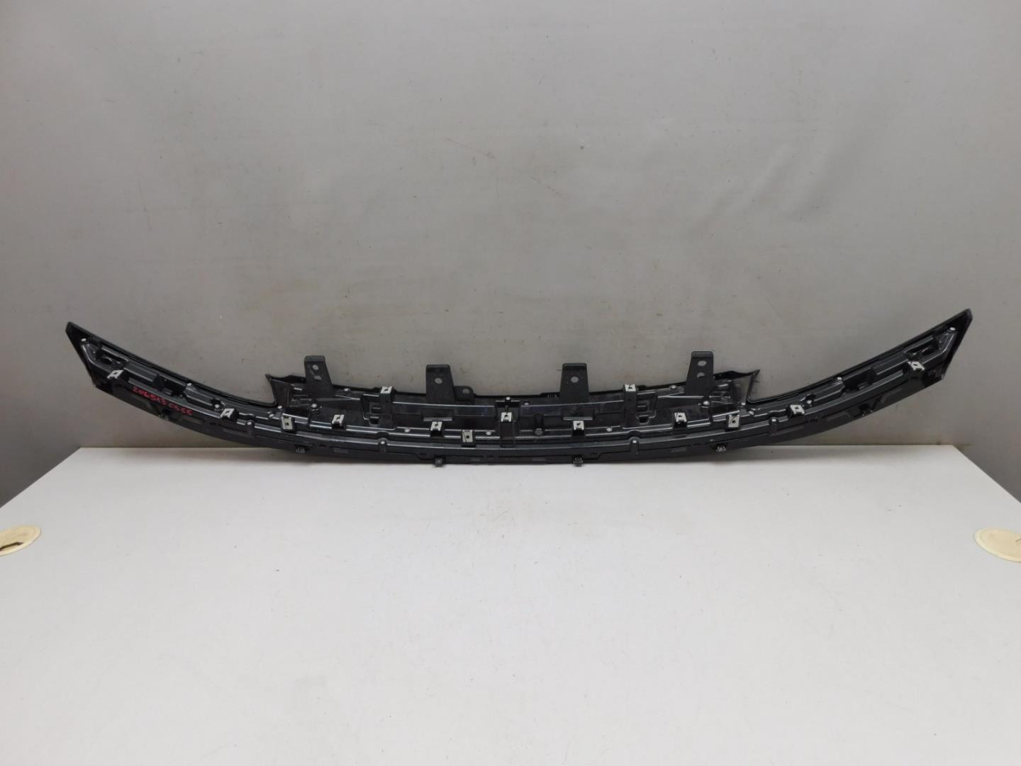 Накладка на решетку радиатора