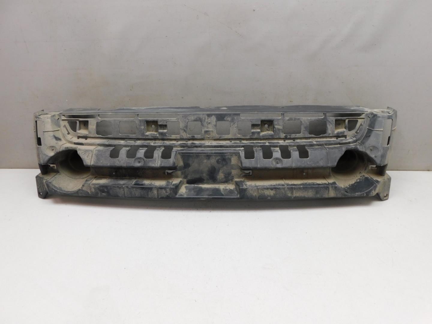 Усилитель переднего бампера