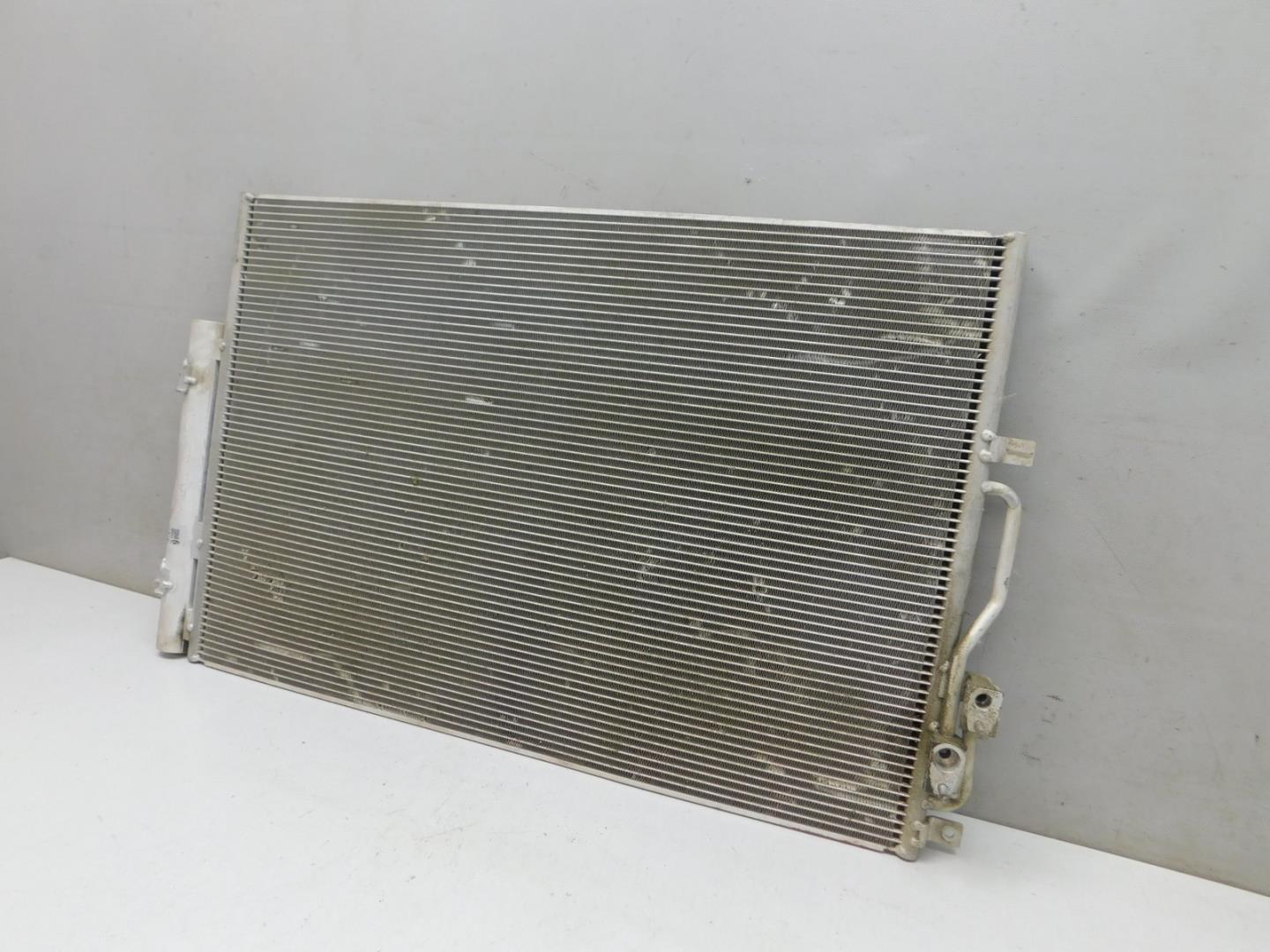 Радиатор кондиционера / конденсер