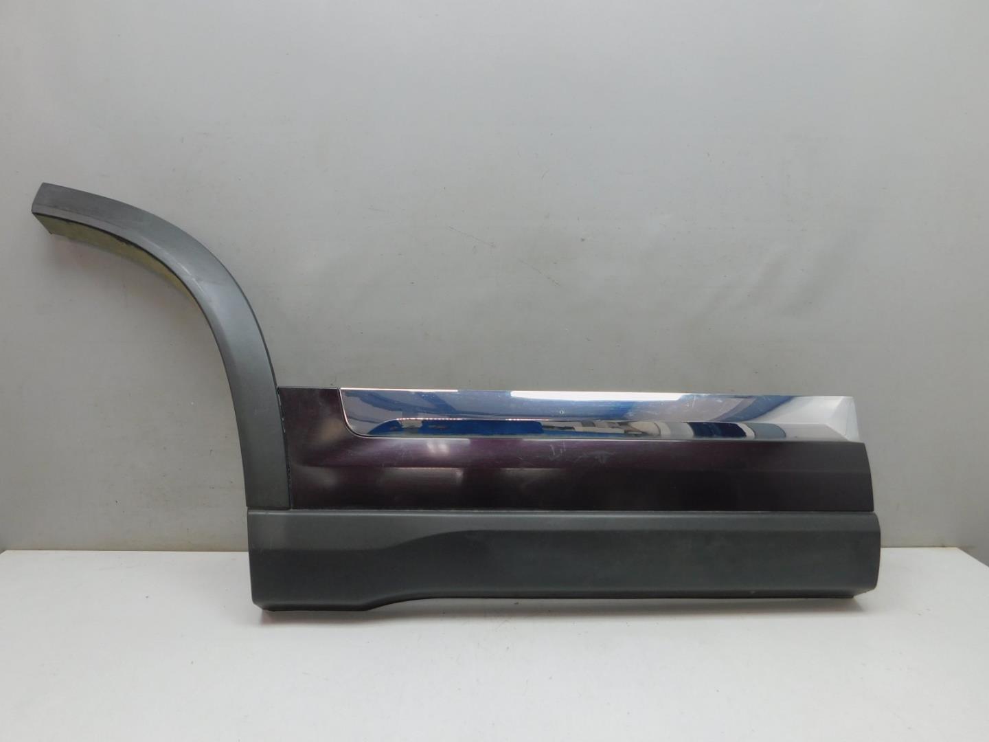 Накладка двери задней правой