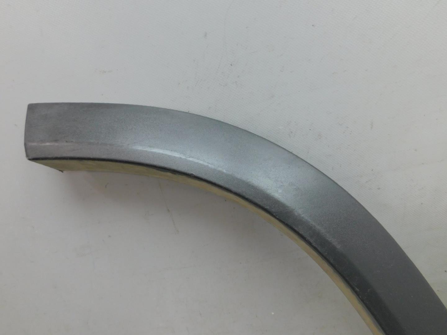 Накладка двери задней правой