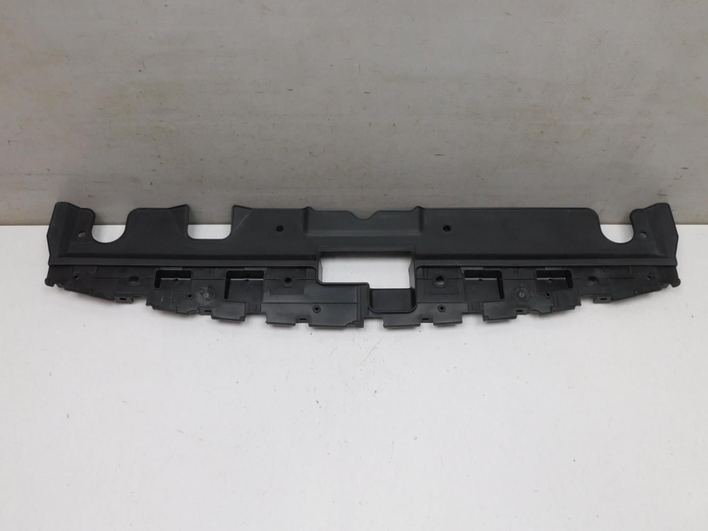 Накладка на решетку радиатора