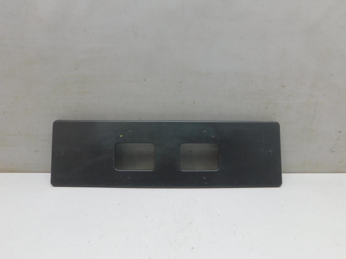 Накладка переднего бампера