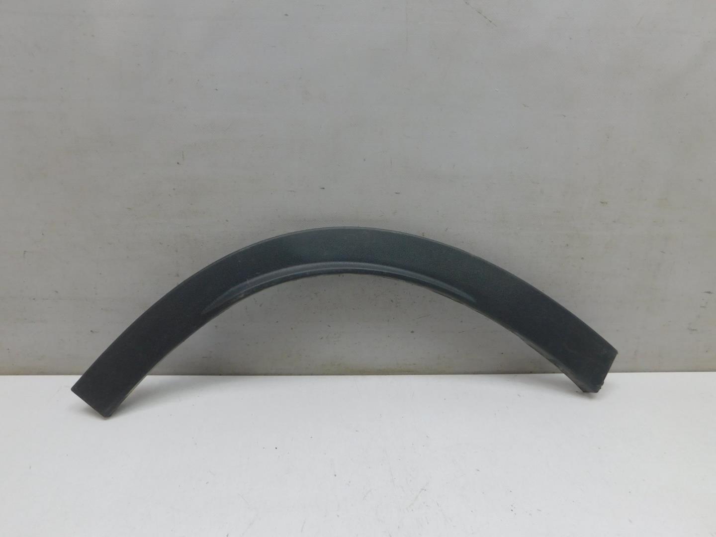 Накладка заднего крыла правого