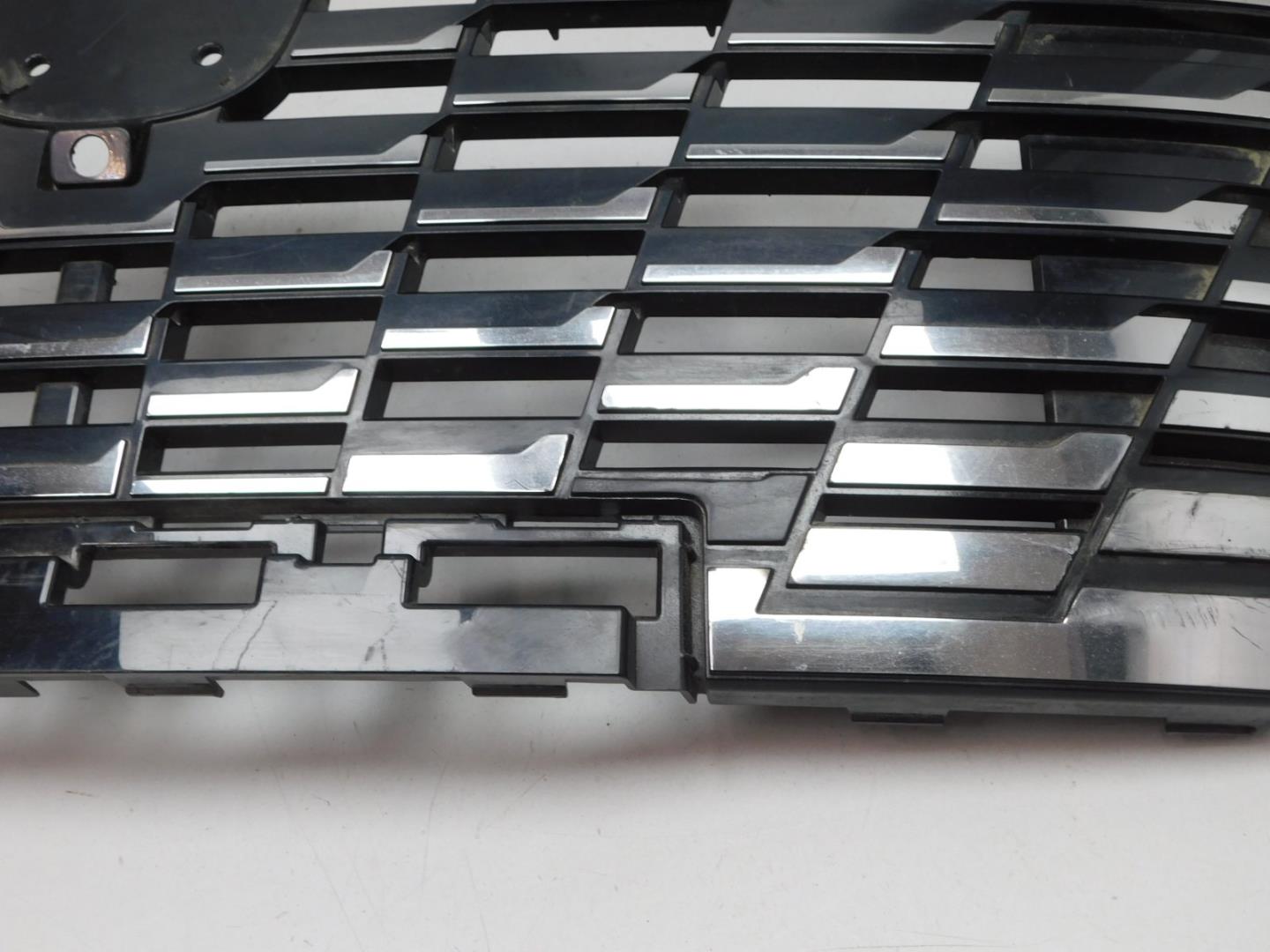 Решетка радиатора