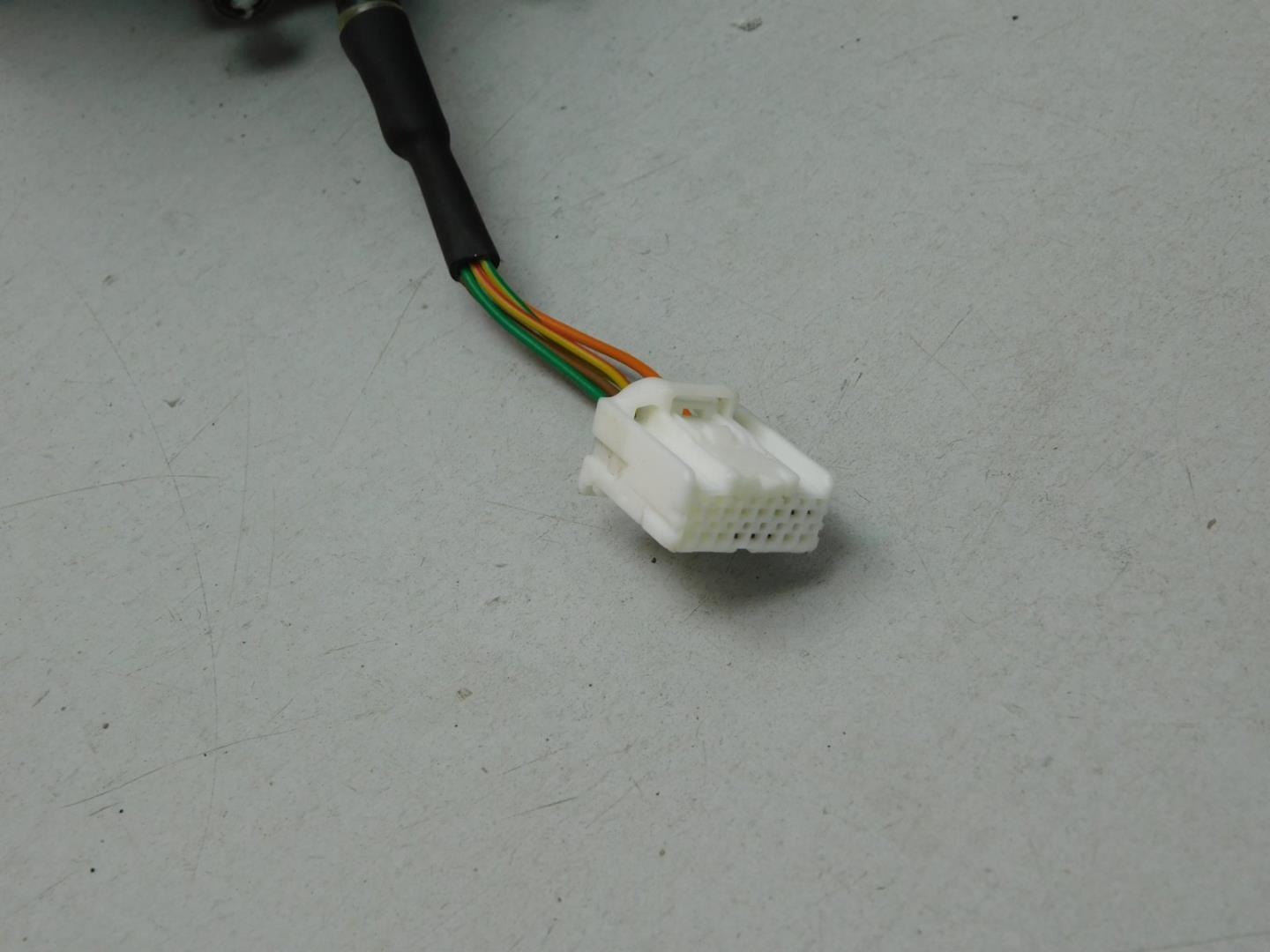 Зеркало левое электрическое