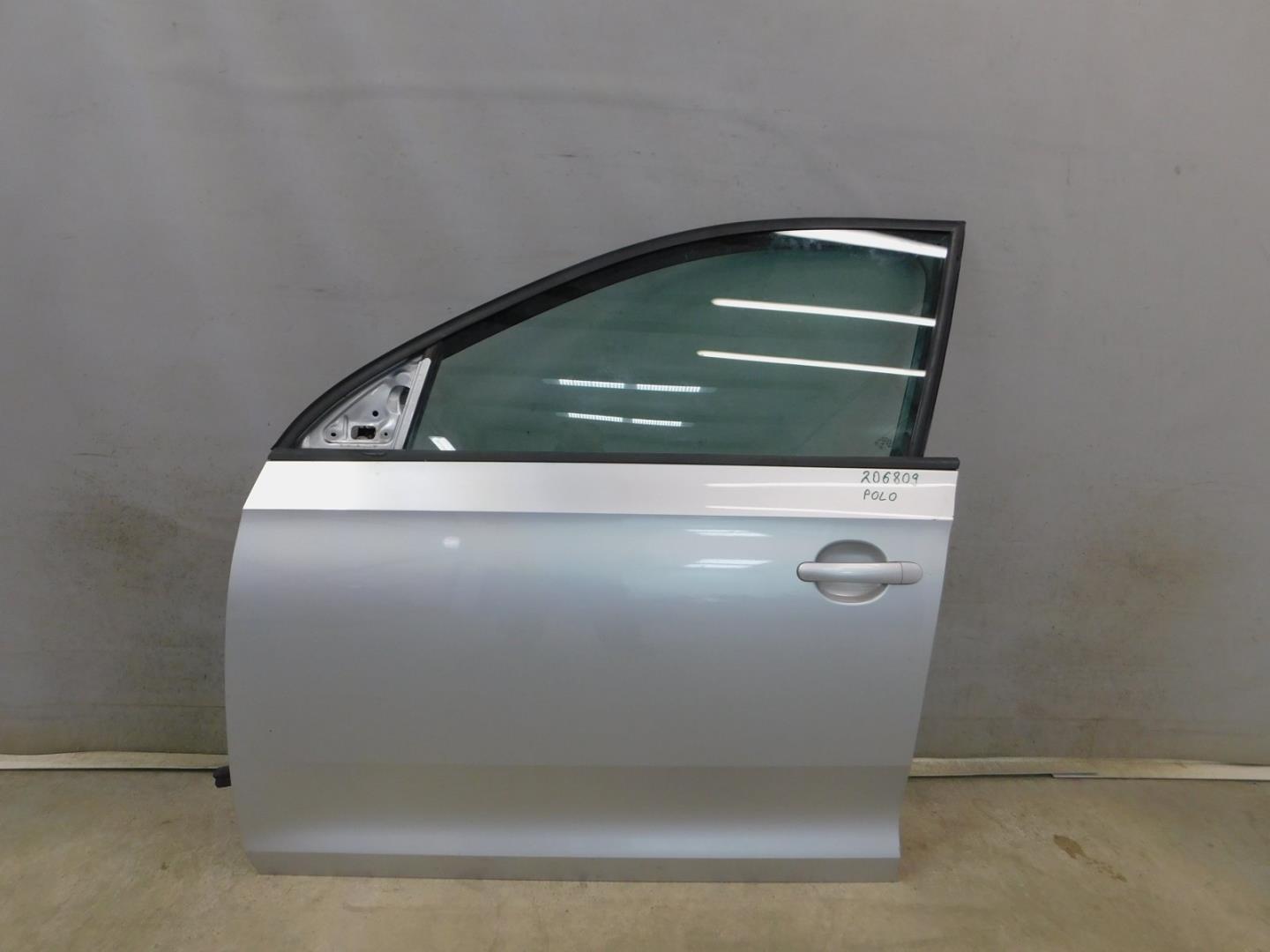 Дверь передняя левая