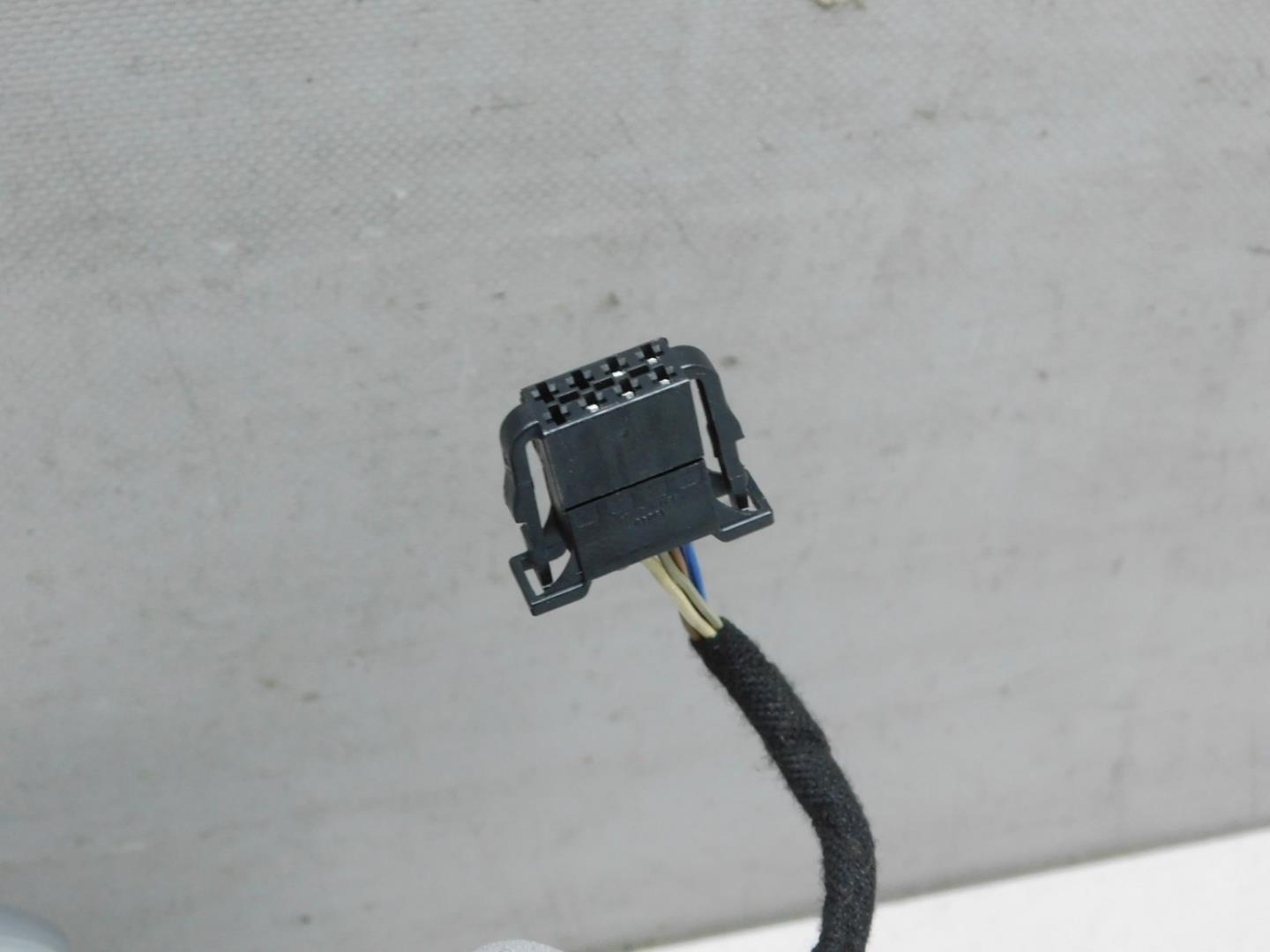 Зеркало левое электрическое