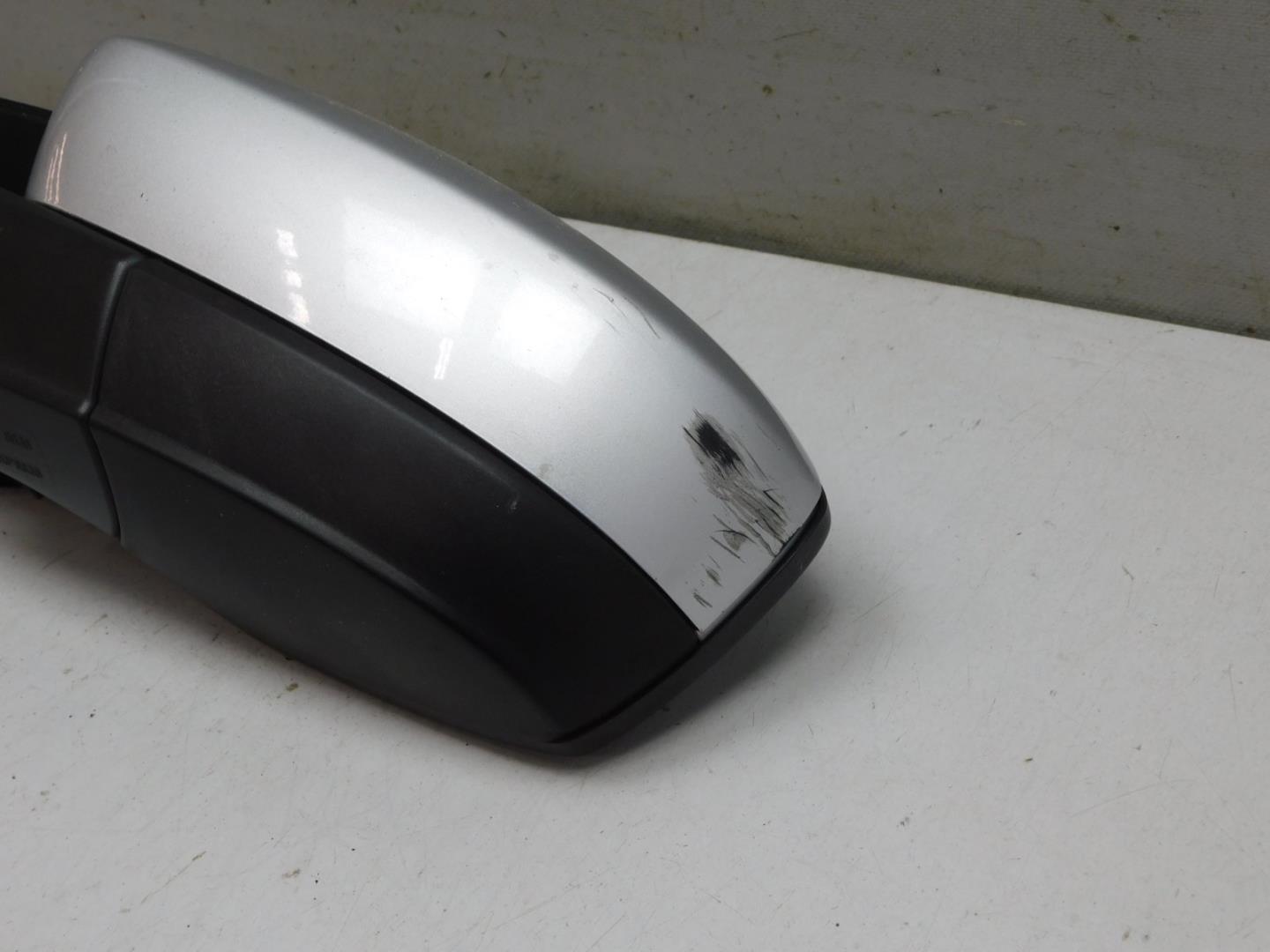 Зеркало левое электрическое