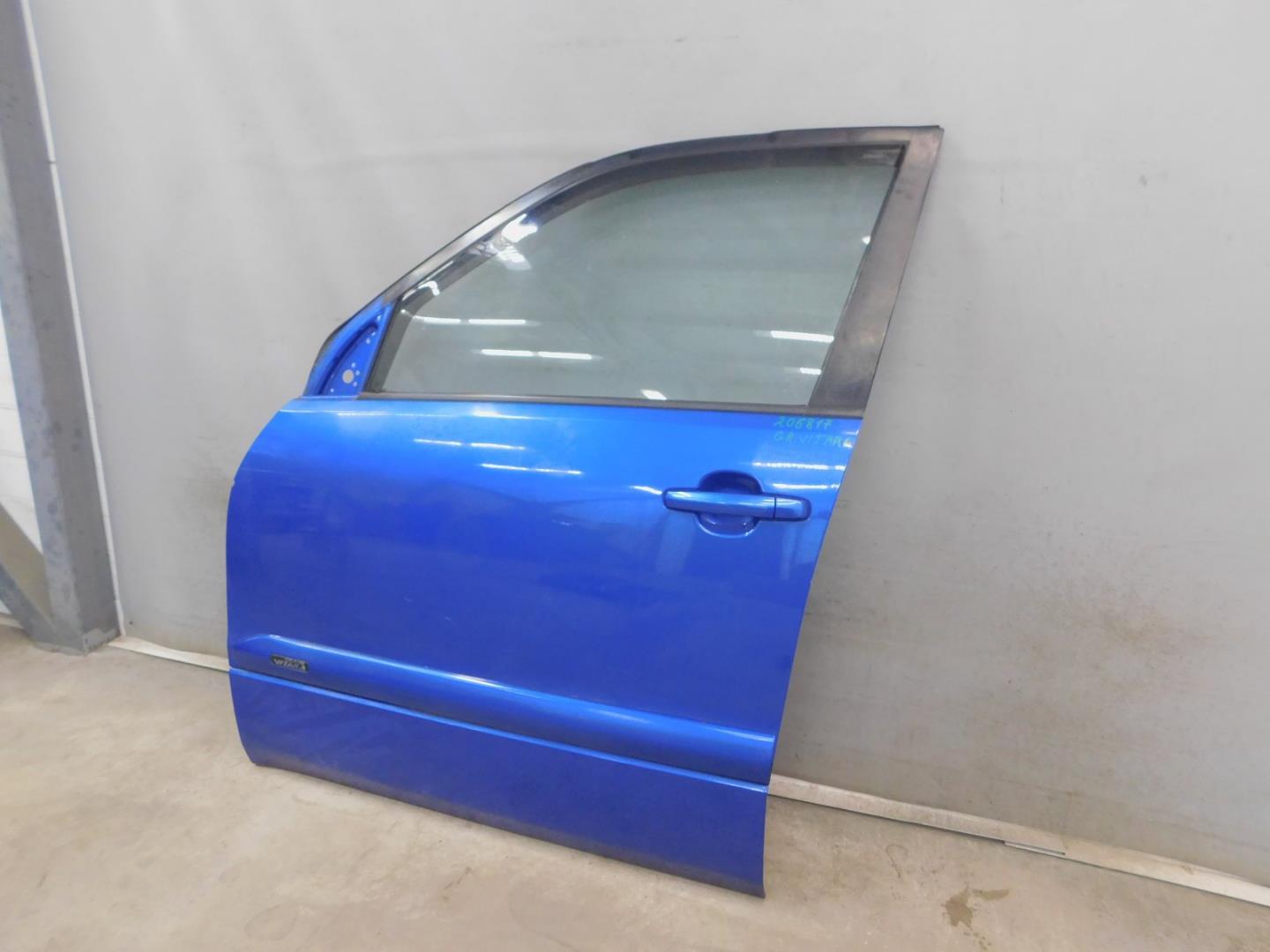 Дверь передняя левая