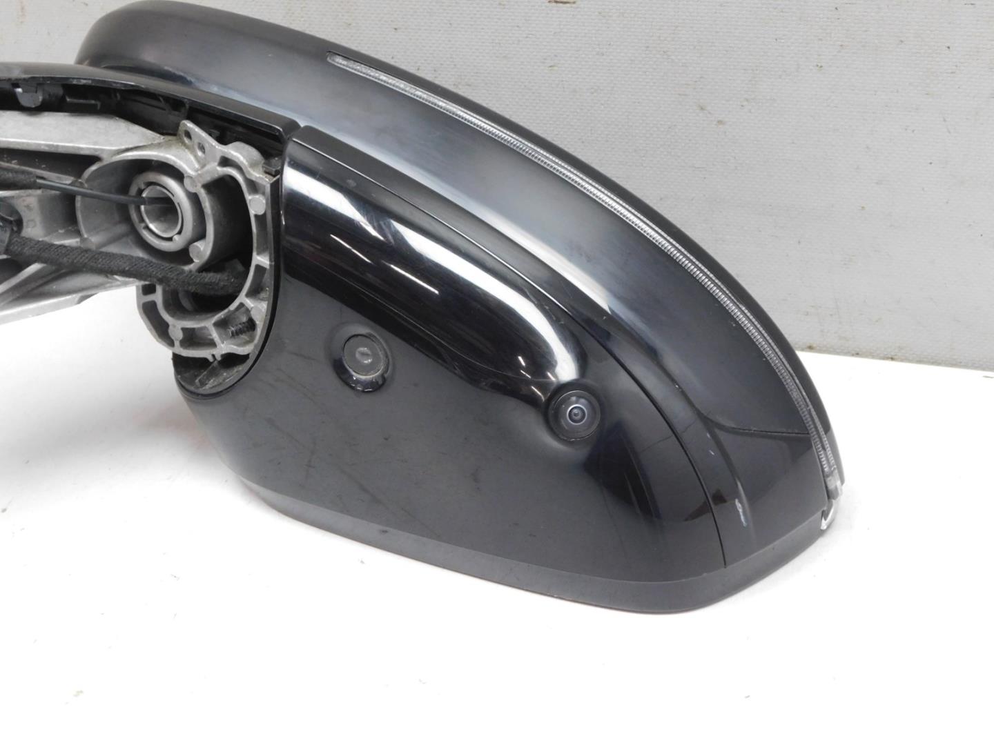 Зеркало левое электрическое