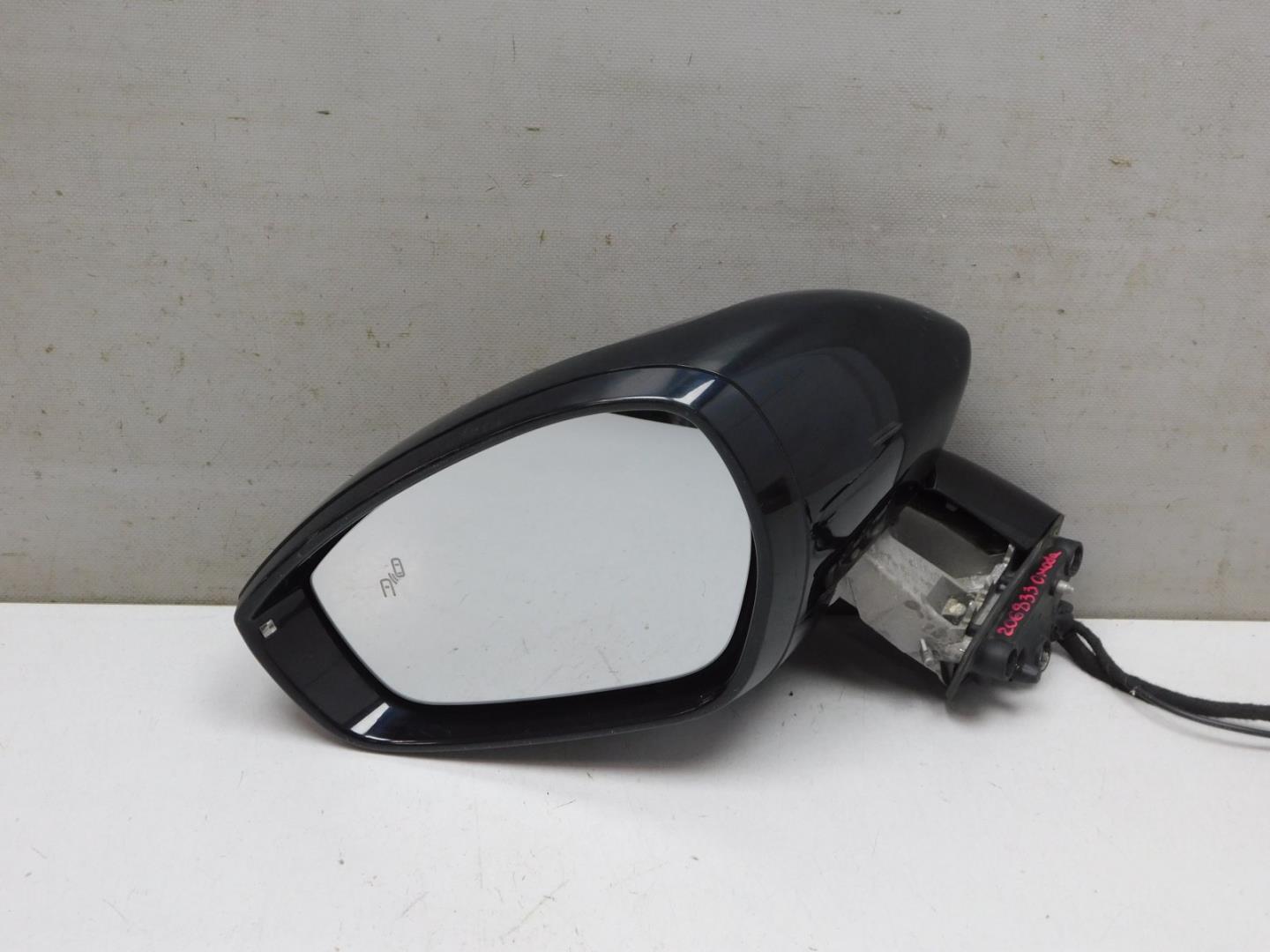 Зеркало левое электрическое