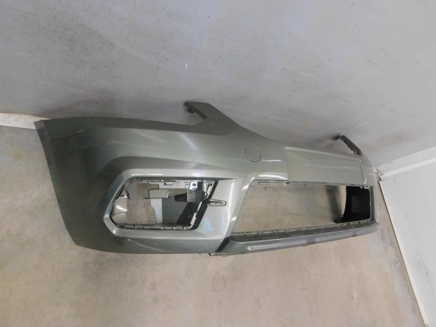 Бампер передний