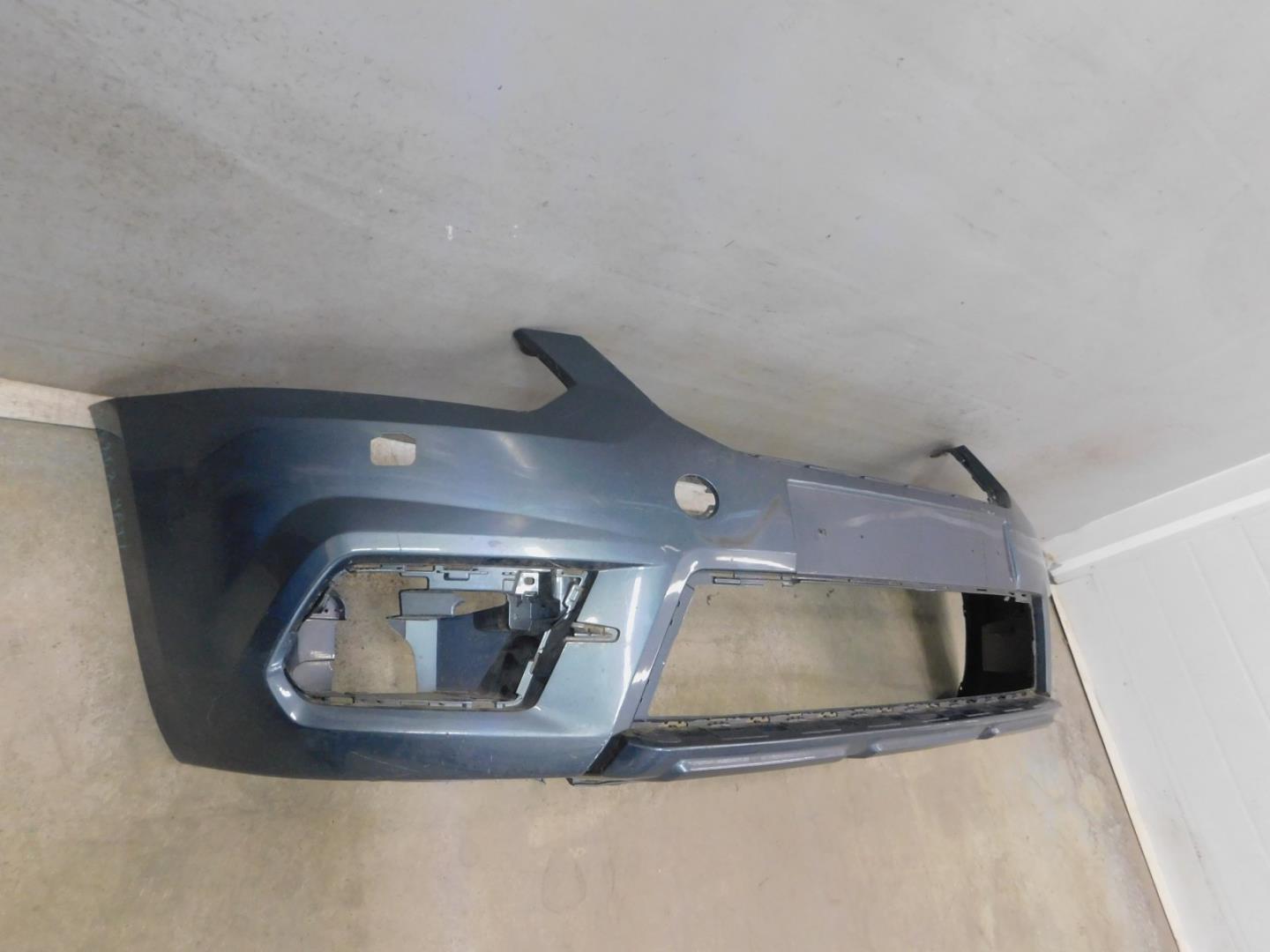 Бампер передний