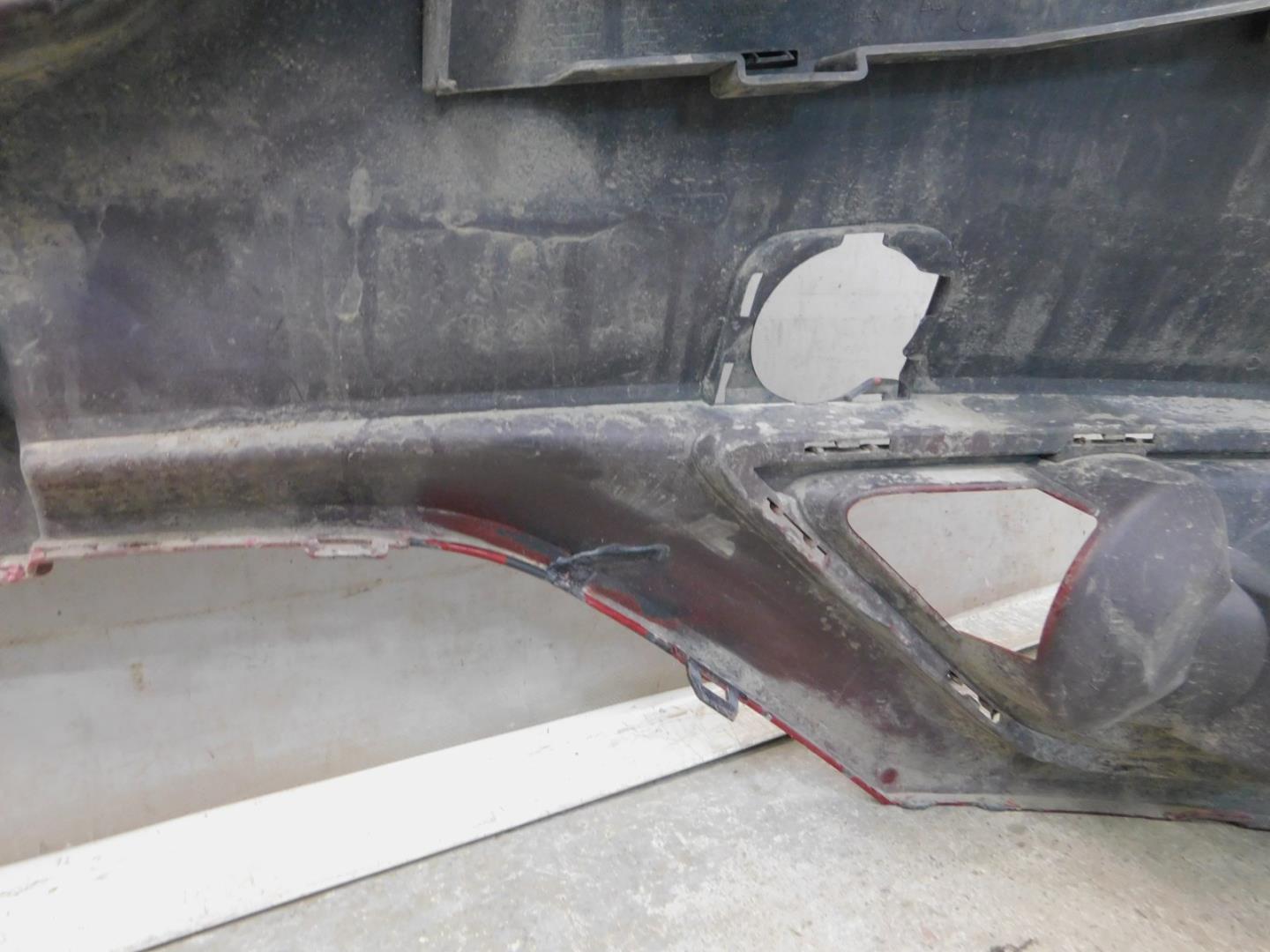 Бампер передний