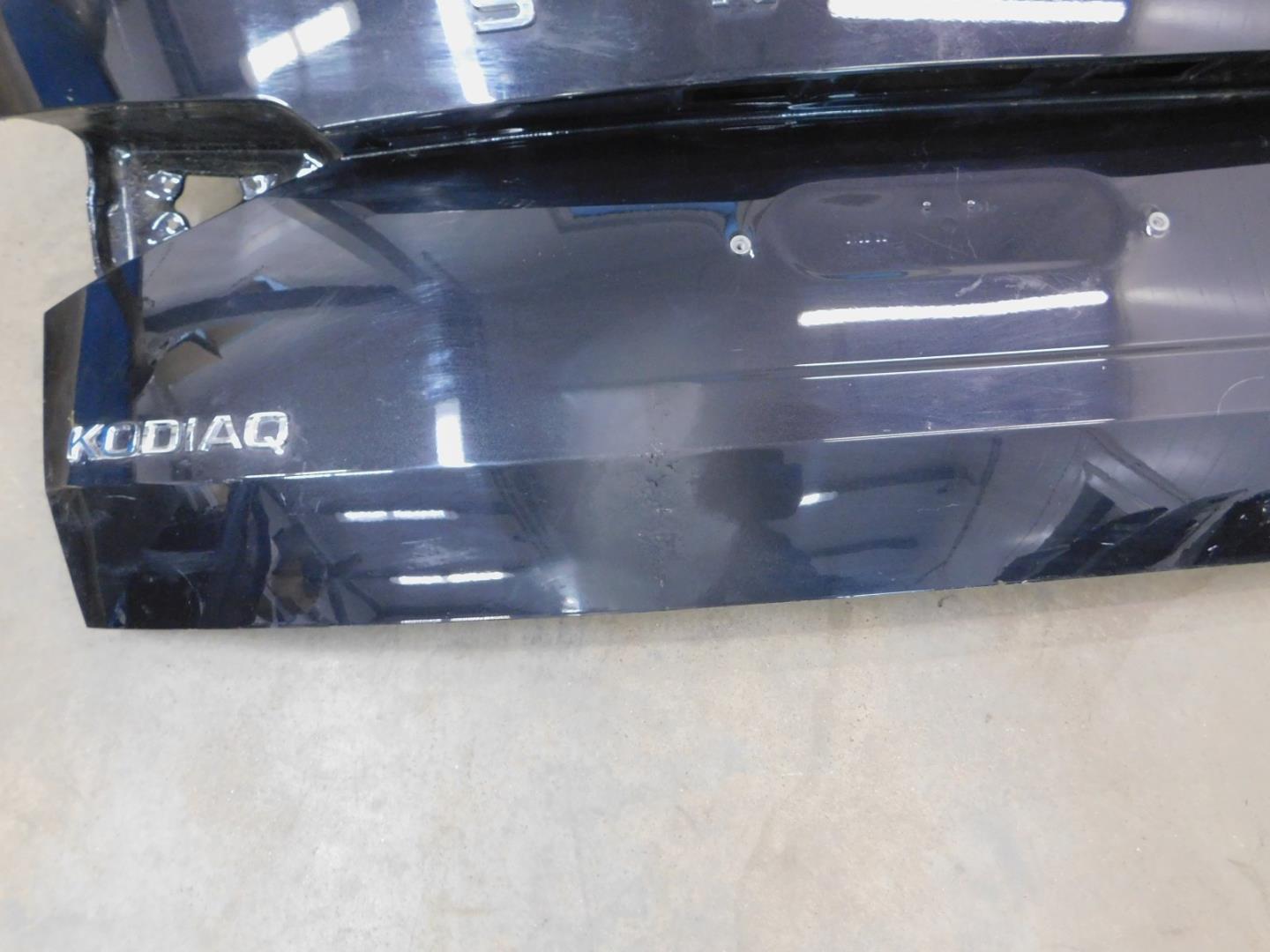 Дверь багажника