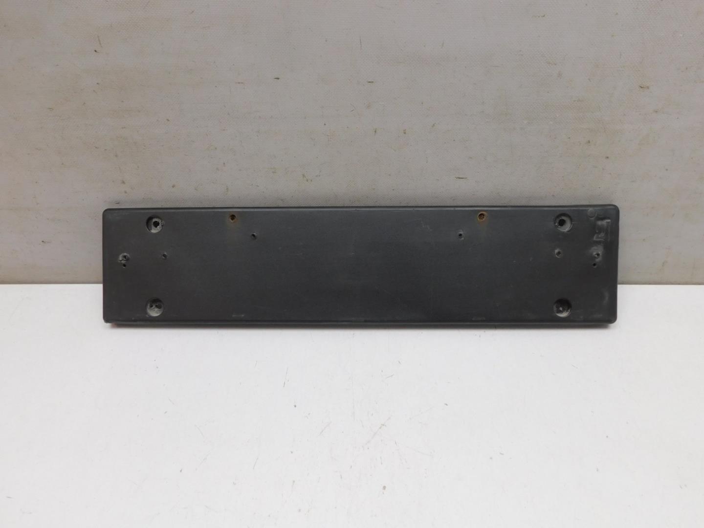 Накладка переднего бампера