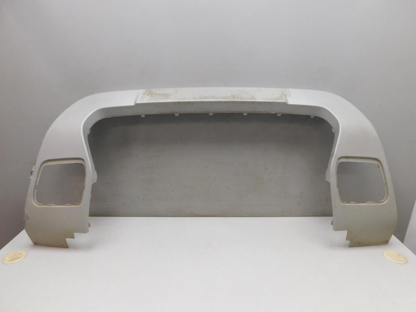 Накладка переднего бампера