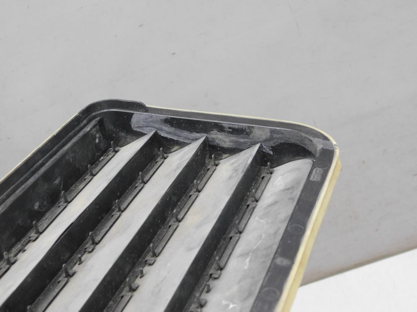 Решетка вентиляционная