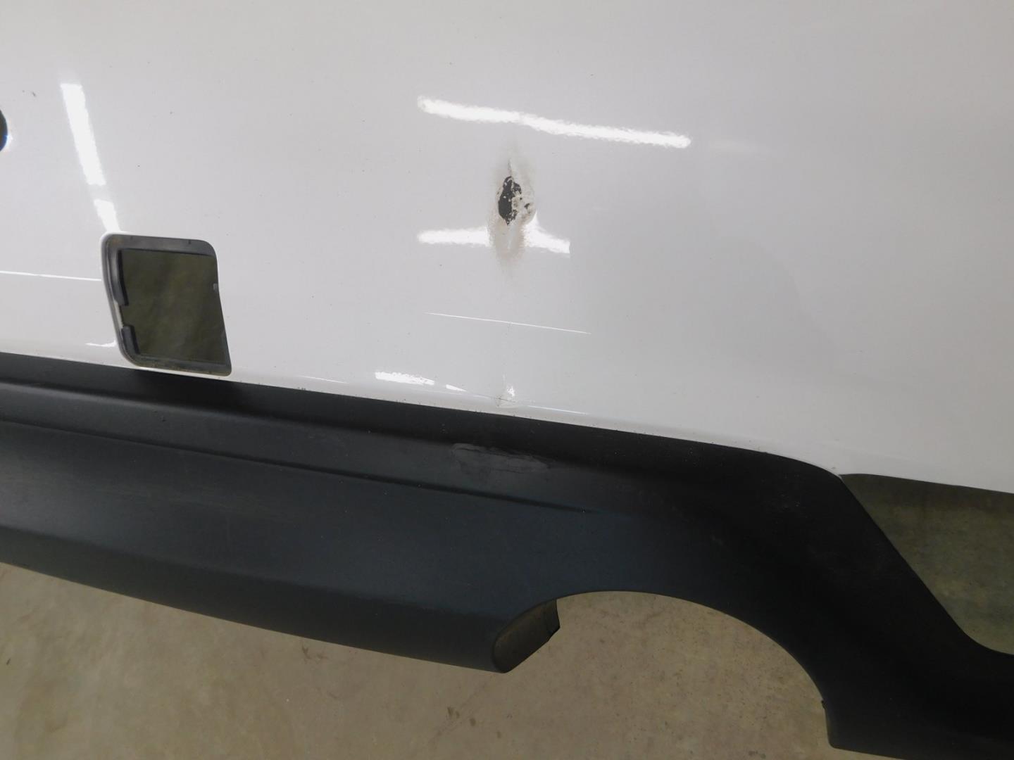 Бампер задний