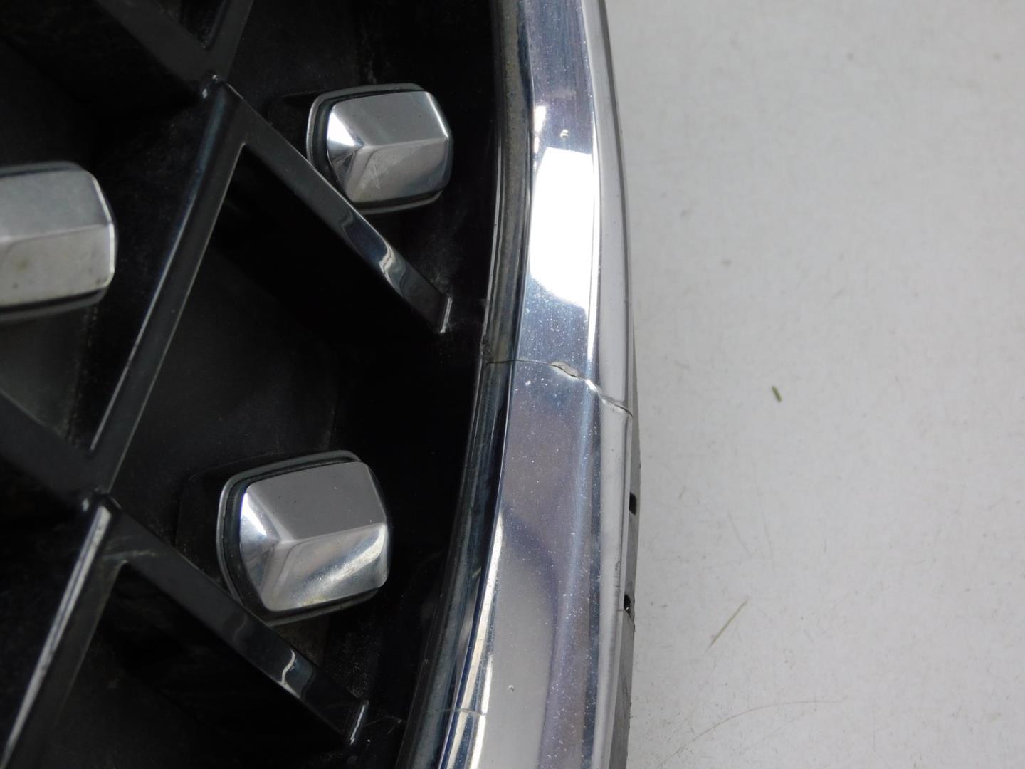 Решетка радиатора