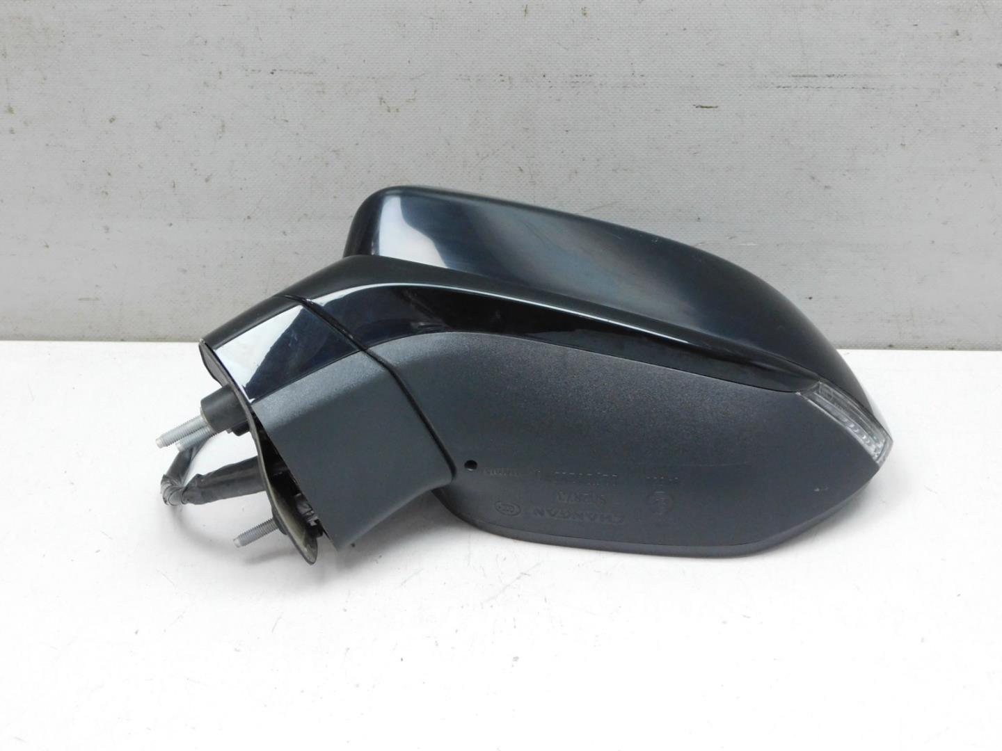 Зеркало левое электрическое