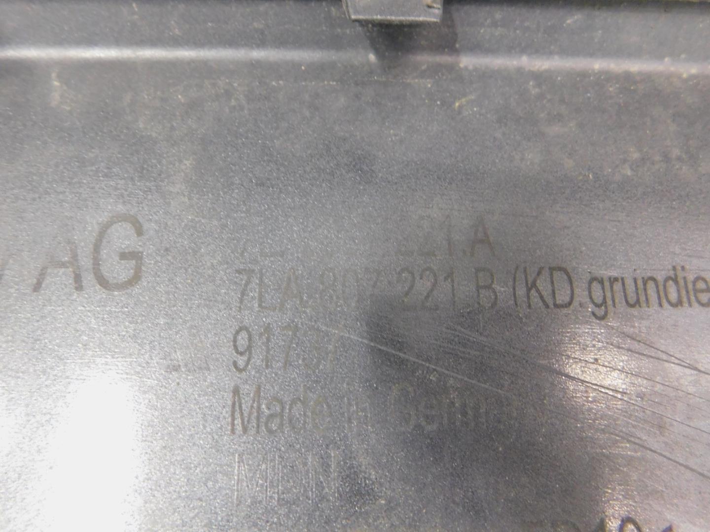 Бампер передний