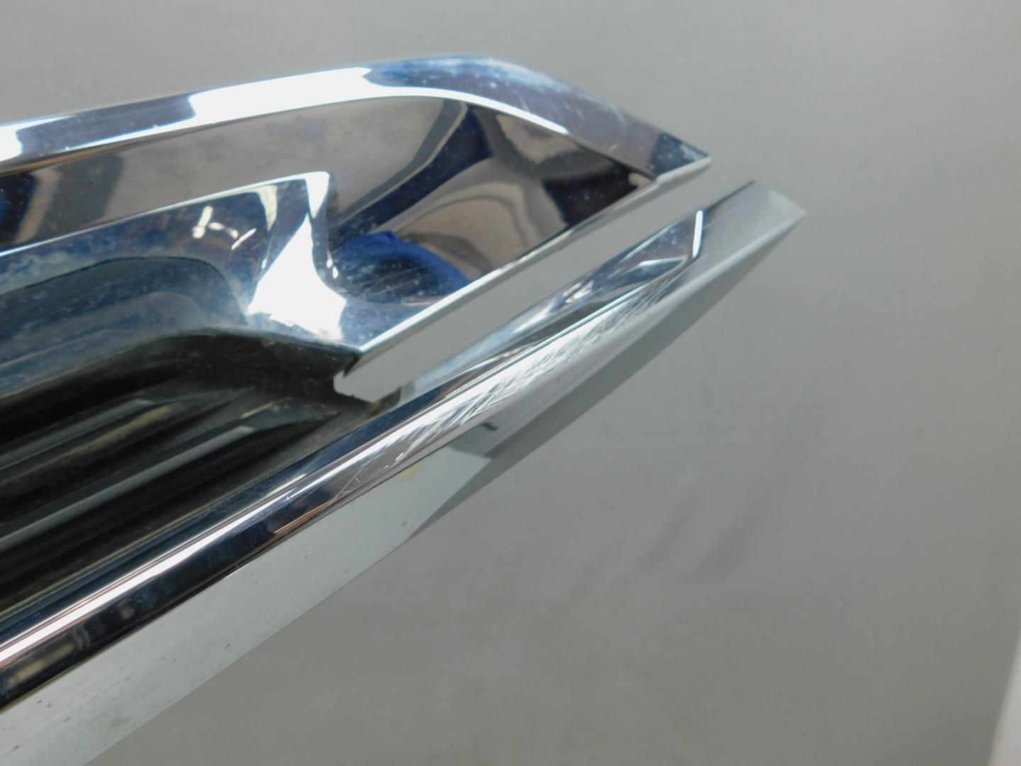 Накладка заднего бампера правая