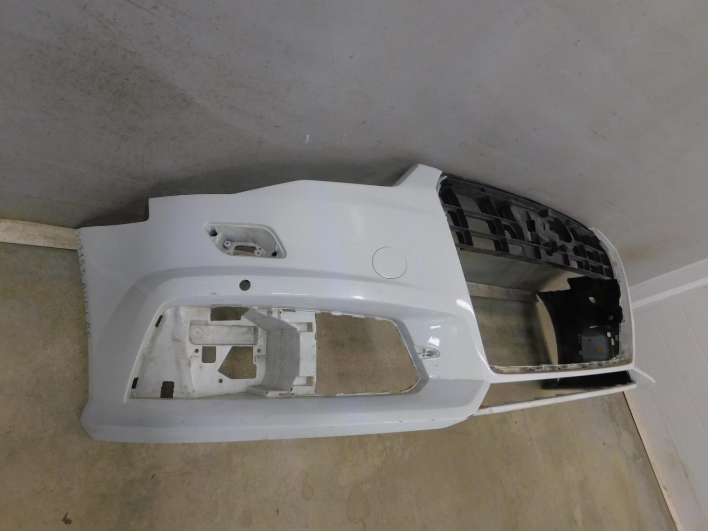 Бампер передний