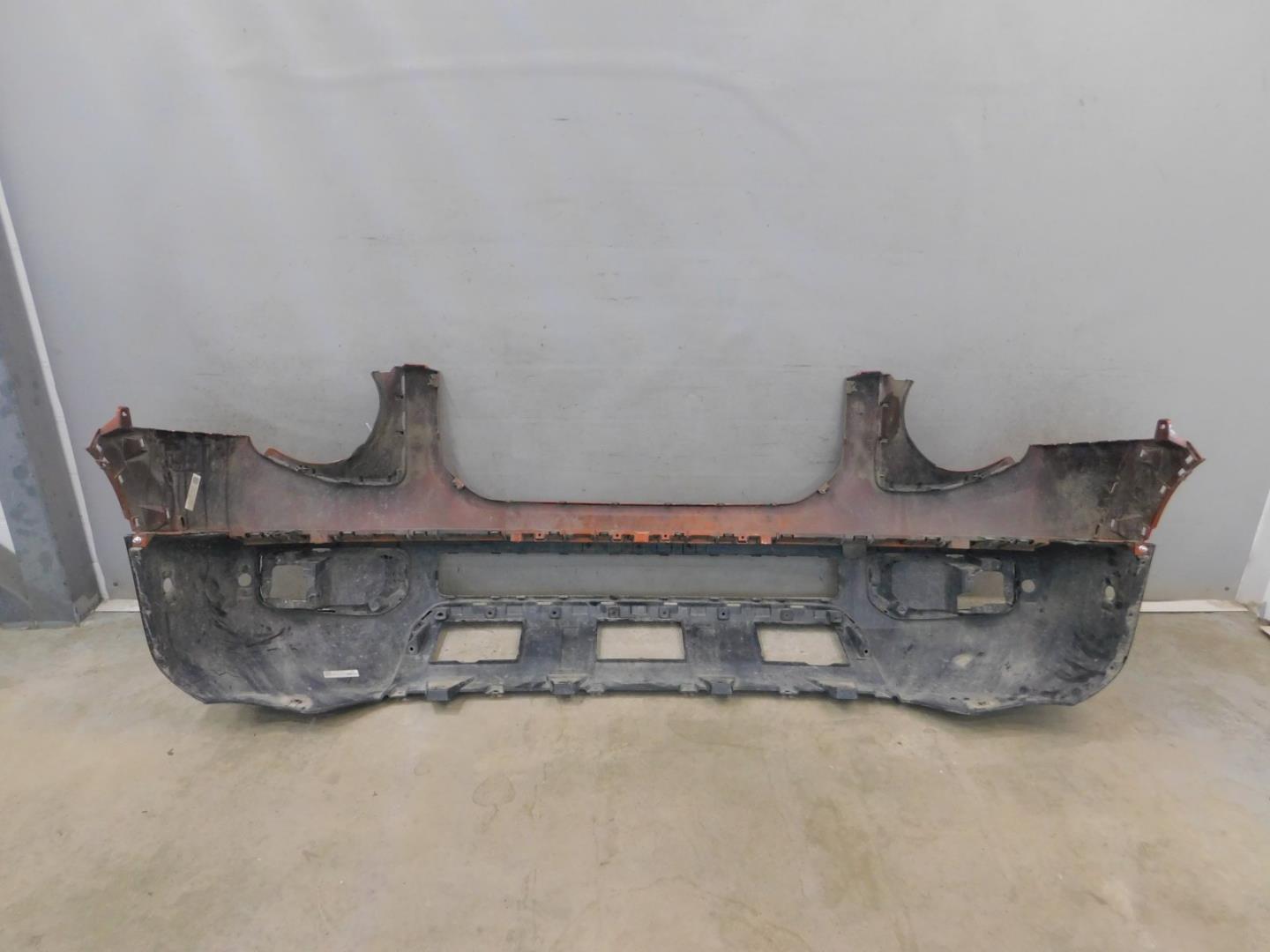 Бампер передний