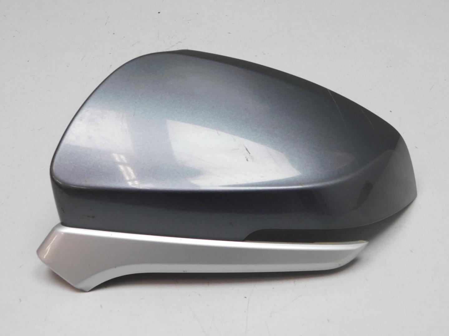 Накладка зеркала левого