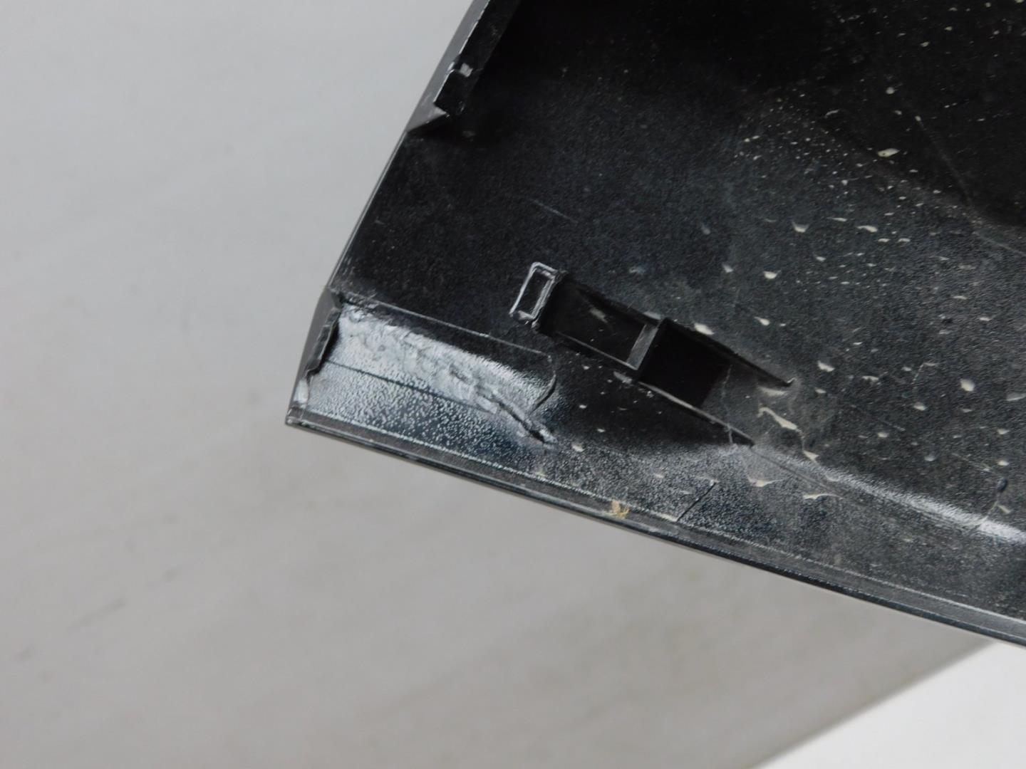 Накладка зеркала левого