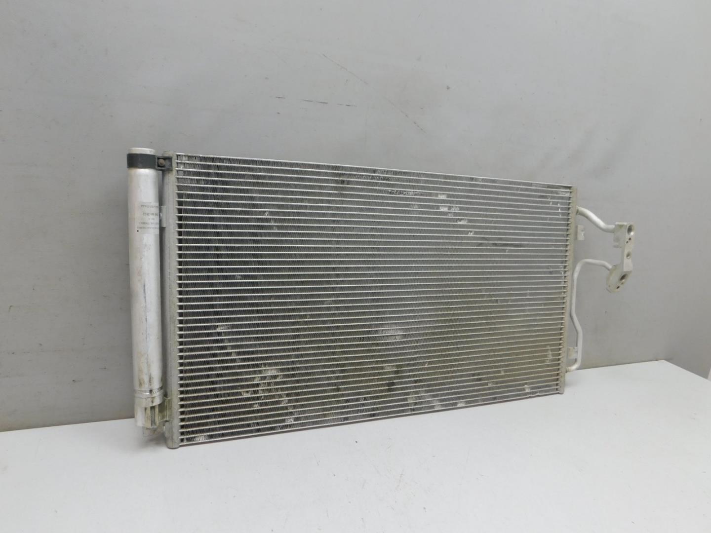 Радиатор кондиционера / конденсер