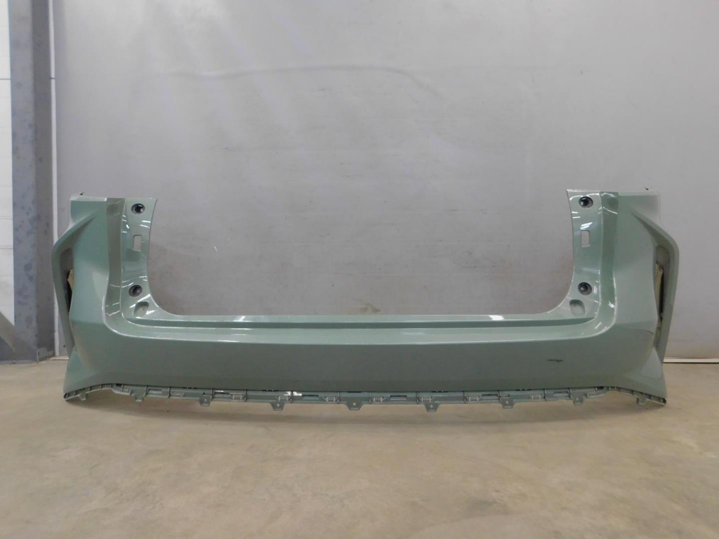 Бампер задний