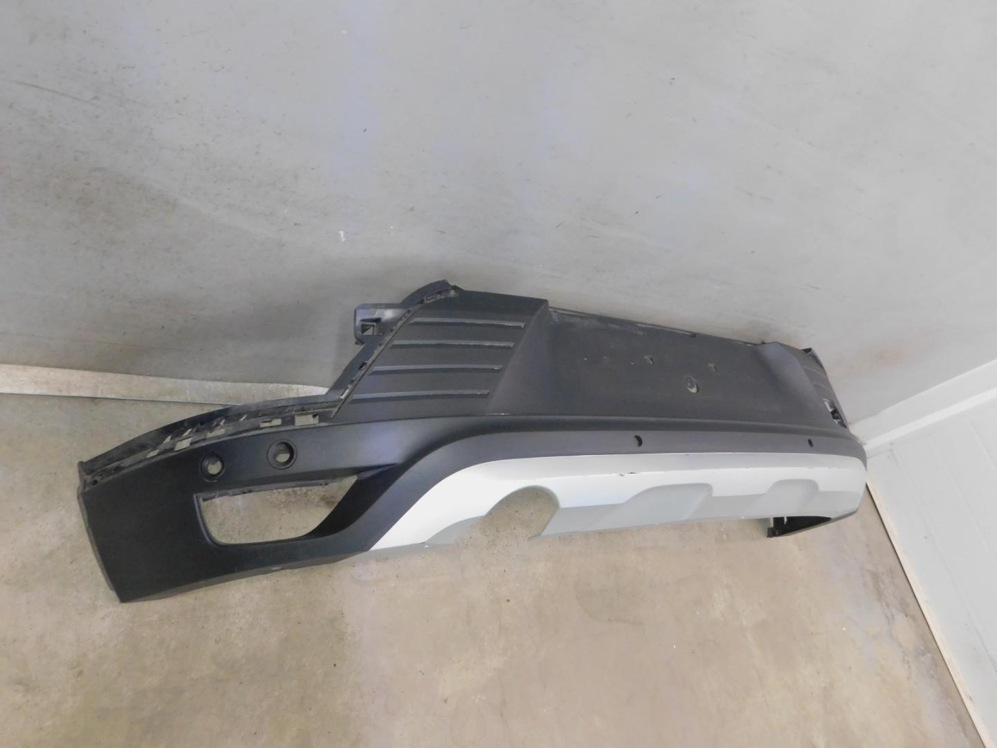 Бампер задний