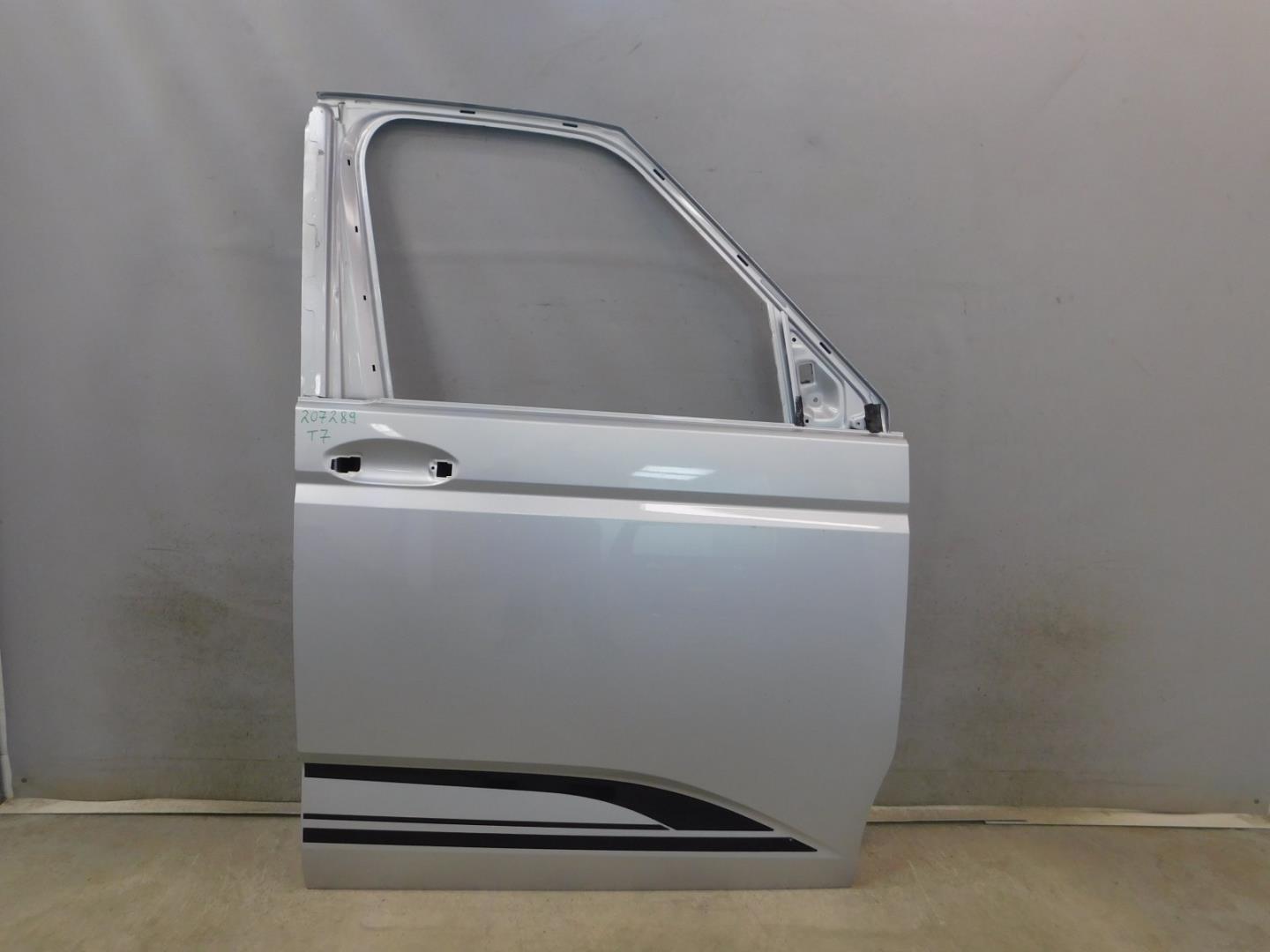 Дверь передняя правая