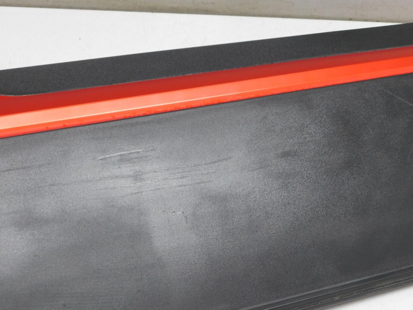 Накладка двери задней правой