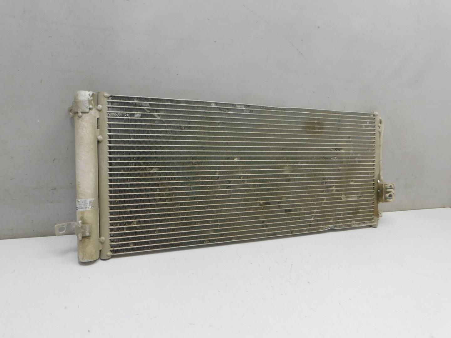 Радиатор кондиционера / конденсер