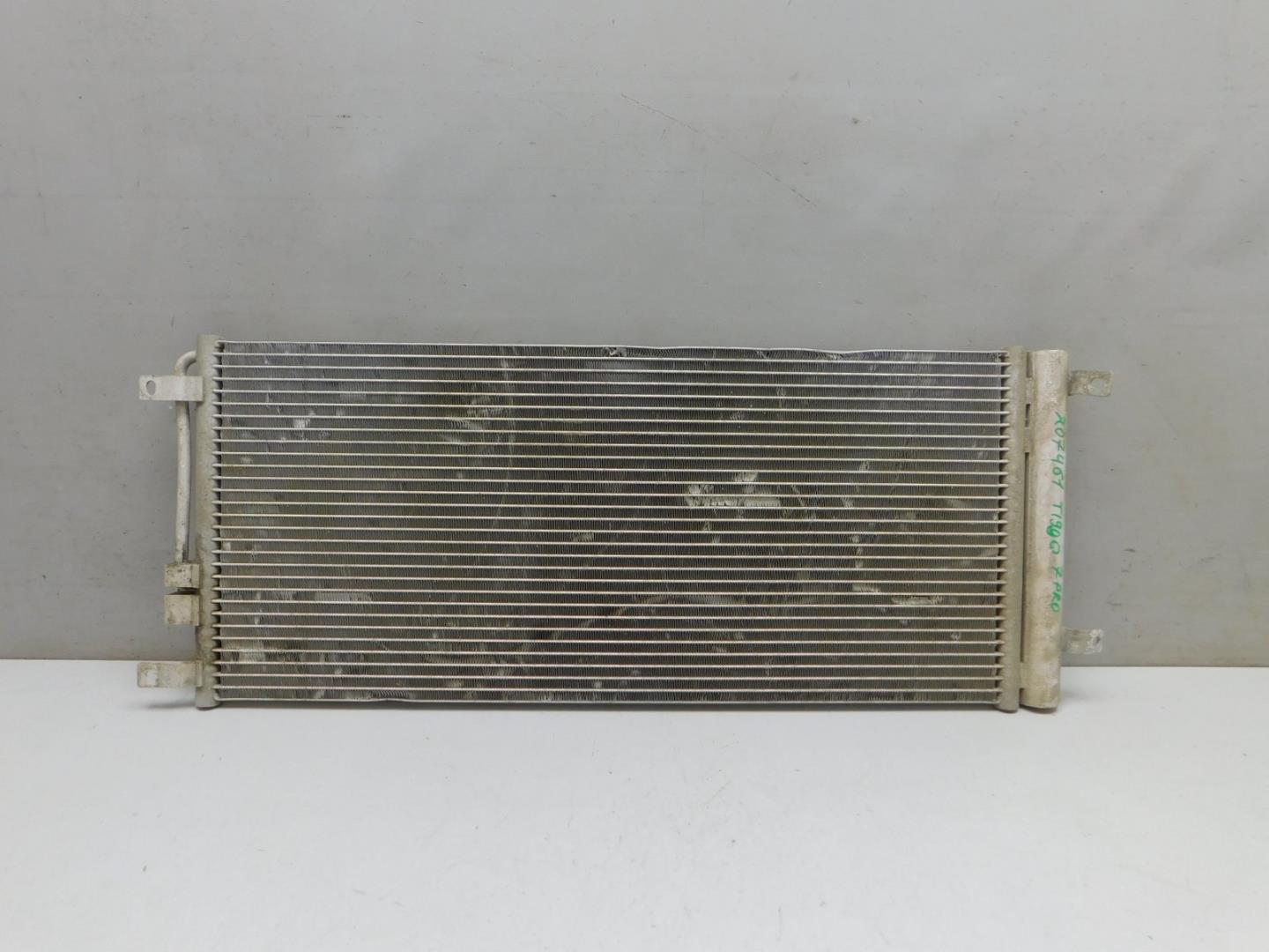 Радиатор кондиционера / конденсер